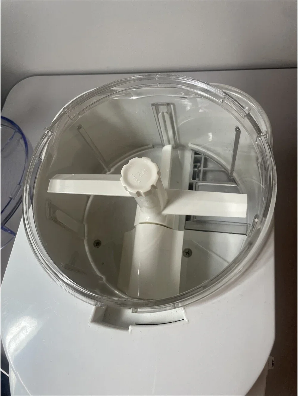 Lello PastaMaster 2200 Full Cycle Electric Pasta Maker Machine Only One Dies